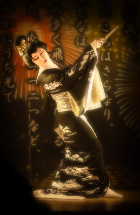 Gekidan Mimatsu Chairman, wearing Onnagata