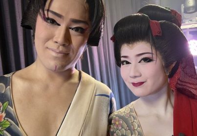 Tachibana Daigoro and his student, Shijo Raimu, backstage at Mokubakan Theatre