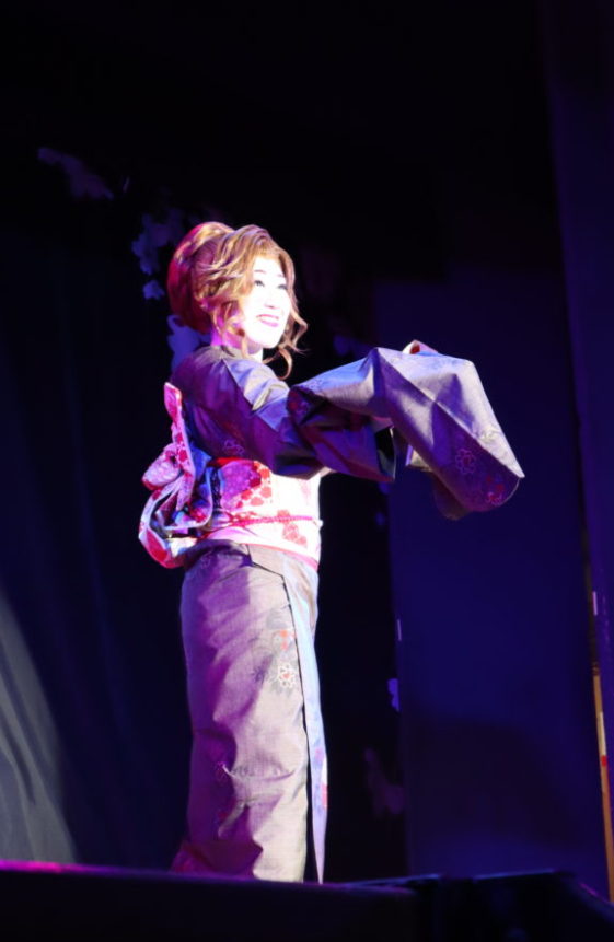 Miki Hojo, Tachibana Gekidan female performer