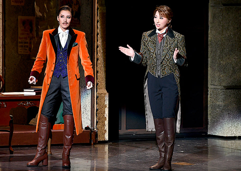 ©Takarazuka Revue Company / "A Farce in Pigalle"