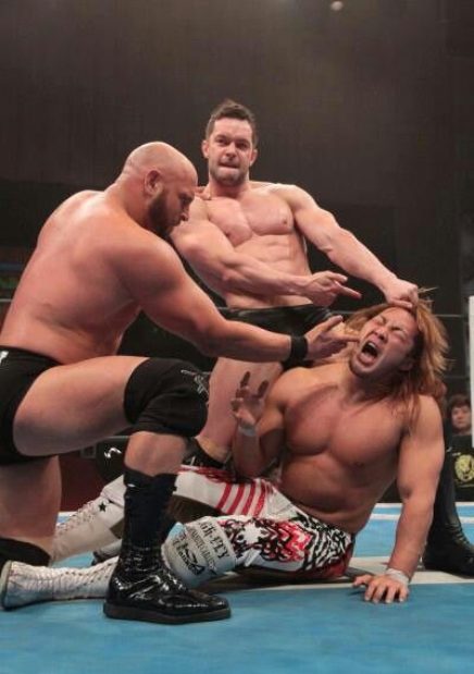 Hiroshi Tanahashi (babyface) vs Prince Devitt/Bullet Club (foreign heels)